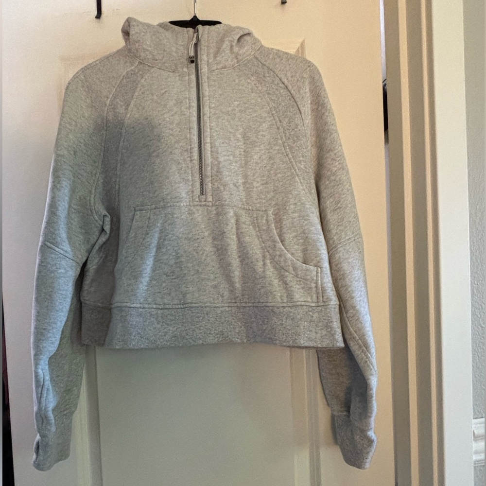 Lululemon Athletica Light Gray Women's scuba Half-Zip Hoodie